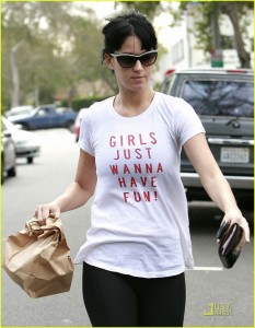 girls-have-fun