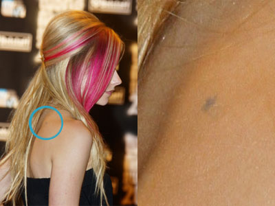 Avril Lavigne star back tattoo