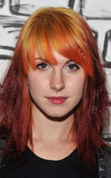 Hayley Williams crimped hair
