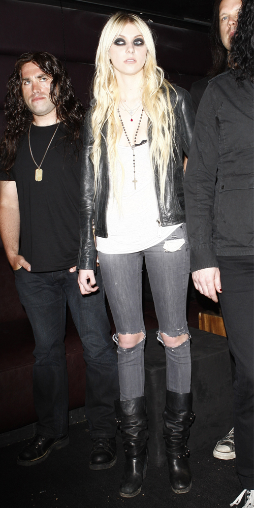 taylor-momsen-outfit-3