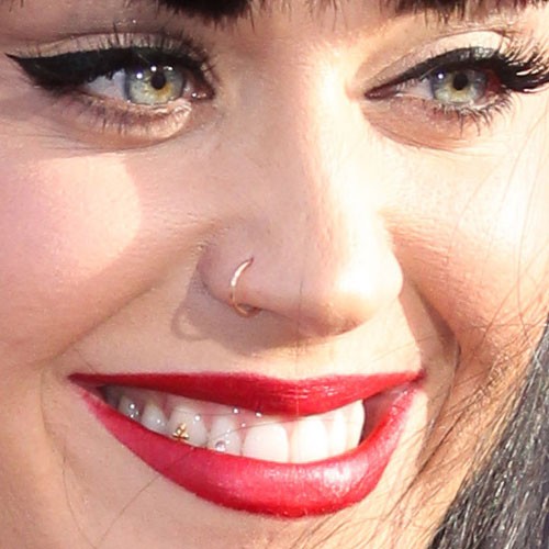 Katy Perry Nose Nostril Piercing Steal Her Style