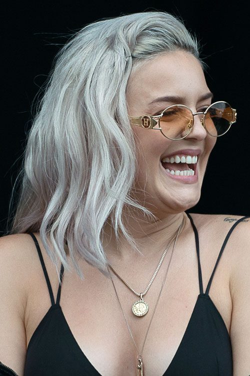 Anne-Marie Wavy Silver Choppy Layers, Uneven Color Hairstyle | Steal