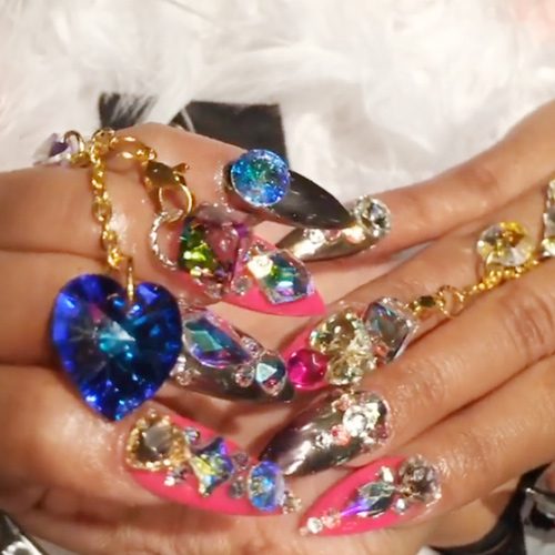 Cardi B Louis Vuitton Nails Match Her New Nails to Her Designer Bag –  StyleCaster