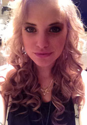 honey blonde hair