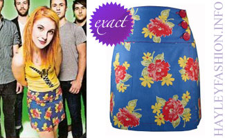 Hayley Williams: Blue Floral Miniskirt