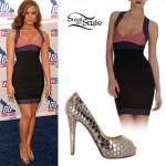 Demi Lovato: Fish Scale Pumps