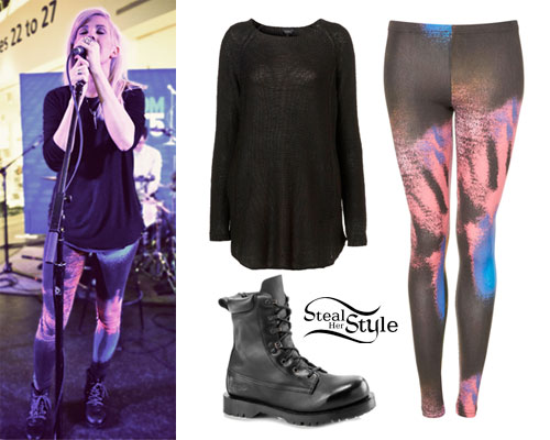 Ellie Goulding in Topshop leggings and combat boots