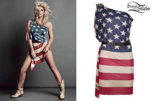 Kesha: American Flag Dress