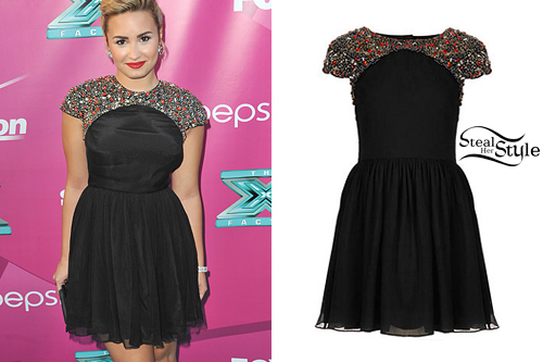 Demi Lovato: Embellished Black Dress