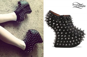 Lexus Amanda: Spiked Heel-less Boots | Steal Her Style