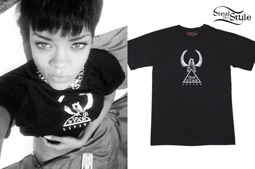 Rihanna: Trapstar Living T-Shirt