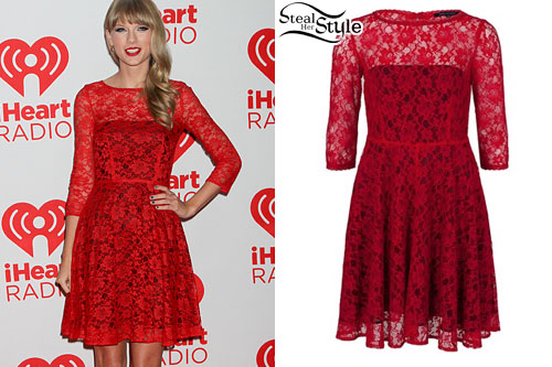 Taylor Swift: Red Lace Dress