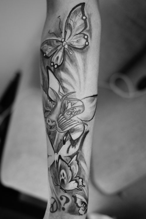 cher-lloyd-butterfly-arm-tattoo