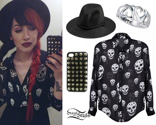 Ash Costello: Skull Print Blouse Outfit