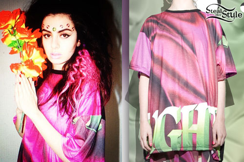 Charli XCX: Pink Graphic T-Shirt
