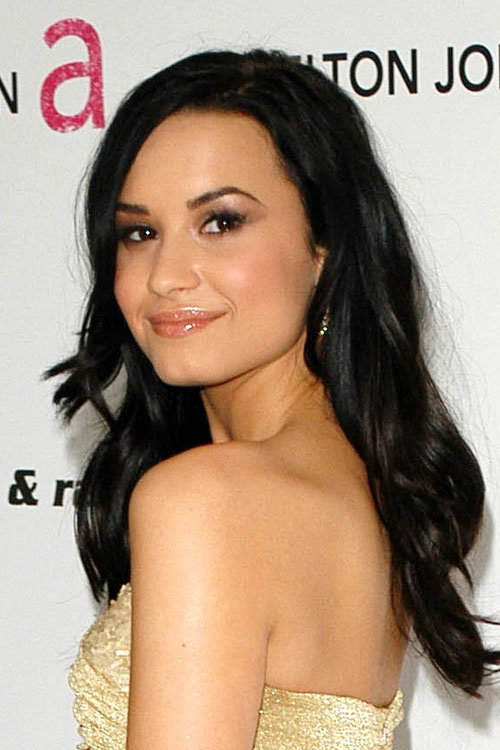 Demi Lovato Wavy Black Angled, Loose Waves Hairstyle | Steal Her Style