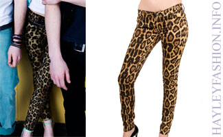 Hayley Williams leopard skinny jeans