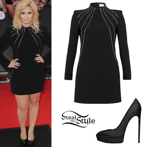 Demi Lovato: Much Music Awards Outfit
