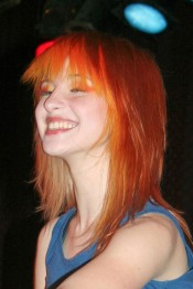 Hayley Williams Straight Orange Angled, Choppy Layers, Colored Bangs ...