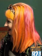 Hayley Williams Straight Orange Blunt Bangs, Headband, Split Color ...