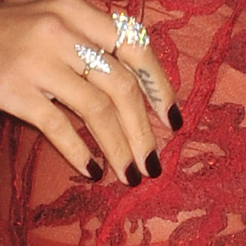 Rihanna Bronze, Purple Crackle Nails | Steal Her Style