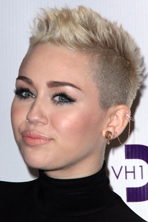 Miley Cyrus Pixie Haircut