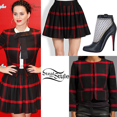 Katy Perry: Pleated Skirt, Fishnet Ankle Boots
