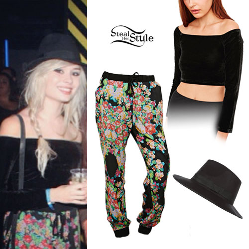 Nina Nesbitt: Floral Print Trousers Outfit