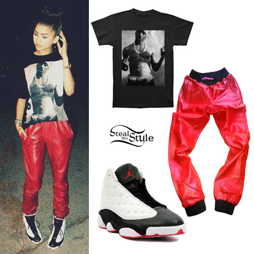 Zendaya: Tupac T-Shirt, Black/White Jordans