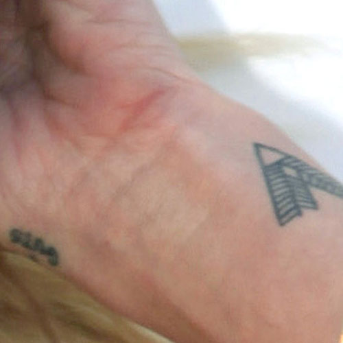 Maori Tribal Tattoo On Wrist - Tattoos Designs