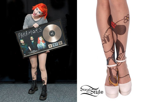 Hayley Williams: Minnie Mouse Tights