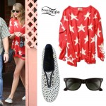 Taylor Swift: Star Print Sweater