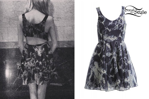 Nina Nesbitt: Printed Cutout Dress