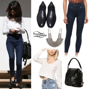 Selena Gomez: Cropped Sweater, Blue Jeans | Steal Her Style
