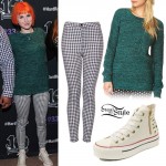Hayley Williams: Green Marled Sweater Outfit
