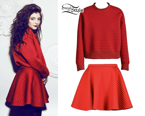 Lorde: Red Ribbed Sweatshirt & Skirt