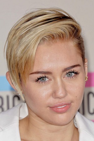 Miley Cyrus Hairstyles & Hair Colors | Steal Her Style | Page 5