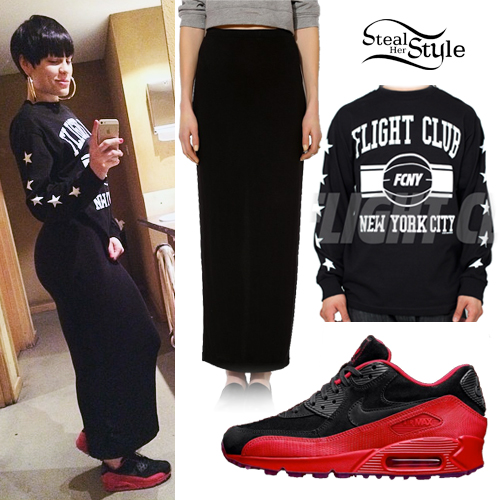 Jessie J: Nike Red Rose Sneakers