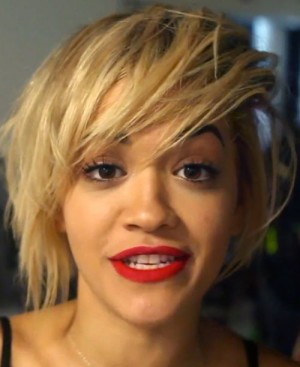 Rita Ora Straight Golden Blonde Bob, Messy Hairstyle | Steal Her Style