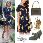 Taylor Swift: Floral Dress, Green Pumps