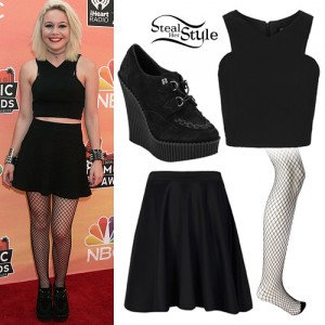 Bea Miller: Cutaway Top, Wedge Creepers | Steal Her Style