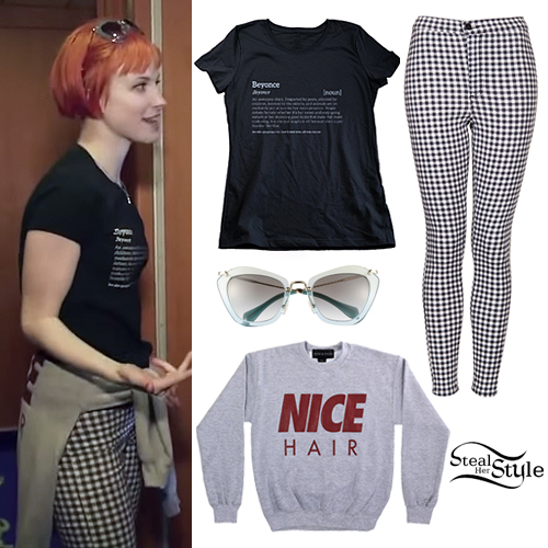 Hayley Williams: Beyonce T-Shirt Outfit