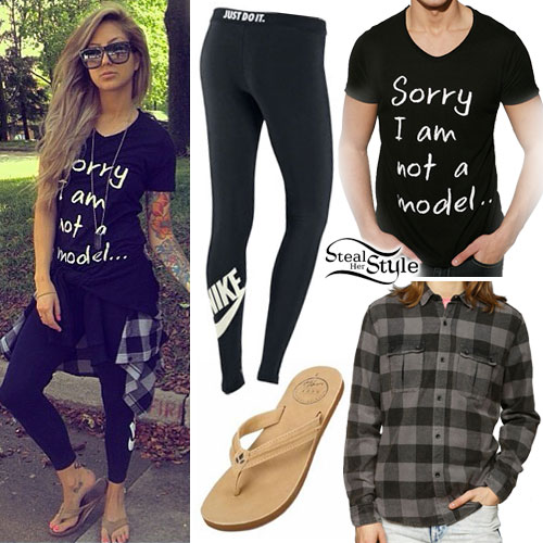 Allison Green: Sorry I Am Not A Model Tee Outfit