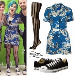 Hayley Williams: Blue Print Romper Outfit
