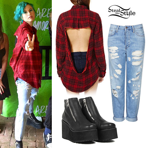 Hayley Williams: Open Back Plaid Shirt Outfit
