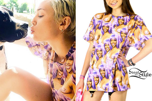 Miley Cyrus: Lil Kim Print T-Shirt