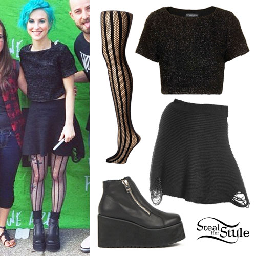Hayley Williams: Ripped Sweater Skirt Outfit