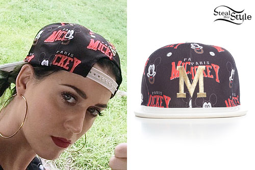 Katy Perry: Mickey Mouse Hat