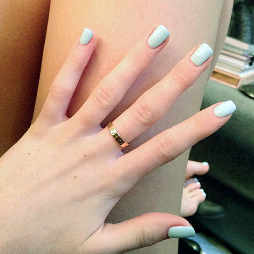 Kylie Jenner Mint Green Nails | Steal Her Style