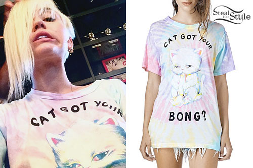 Miley Cyrus: 'Cat Got Your Bong' T-Shirt